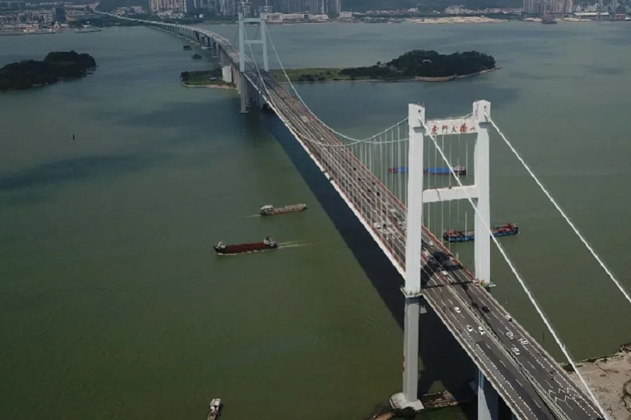 The Humen Bridge is often congested. (Internet)
