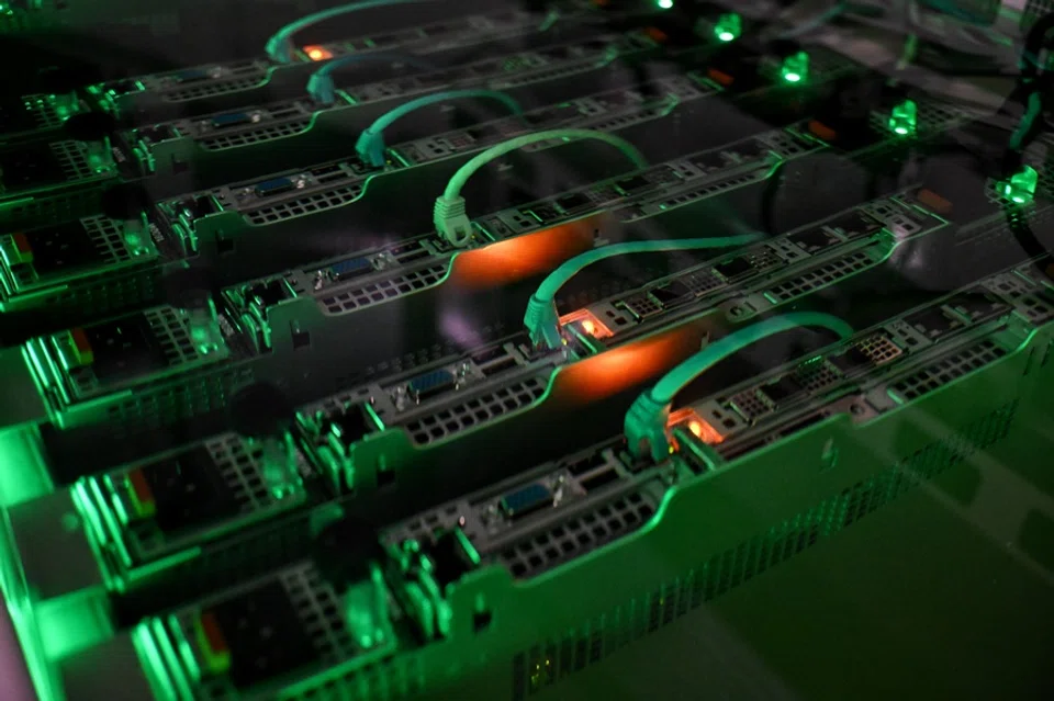 An immersion cooling system for data centres at the Tropical Data Centre Testbed at the National University of Singapore on 29 November 2023. (SPH Media)