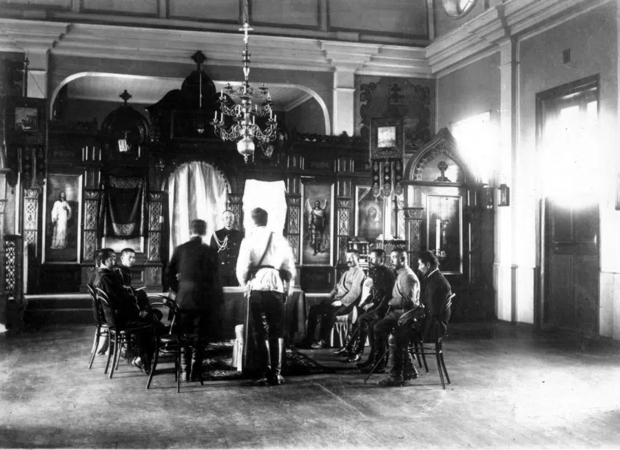 In July 1905, Masayasu Koizumi, representing the Japanese expeditionary force that attacked Sakhalin, with Russian General Mikhail Nikolaevich Lyapunov in a church. During the Russo-Japanese War, the Japanese sent troops to attack Sakhalin, and had plans to occupy the whole island. In the treaty following the war, Russia ceded the southern half of Sakhalin to Japan, with the 50th parallel north as the boundary line.