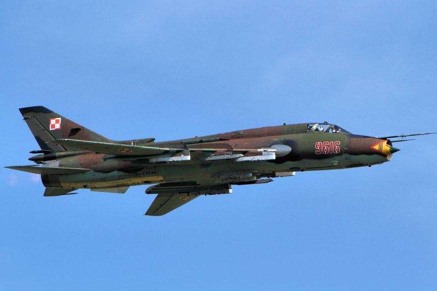 An Su-22 Fitter in the air. (Photo: Airwolfhound/Licensed under CC BY-SA 2.0)