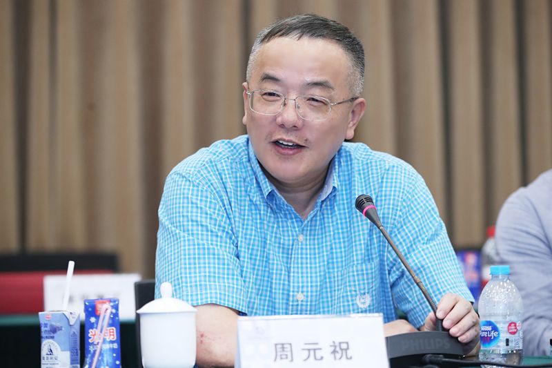 Zhou Yuanzhu, director of the Shanghai Institute of Corporate Culture & Brand, speaks about the diversification of capital aids in revitalisation of time-honoured brands. (Photo courtesy of interviewee)