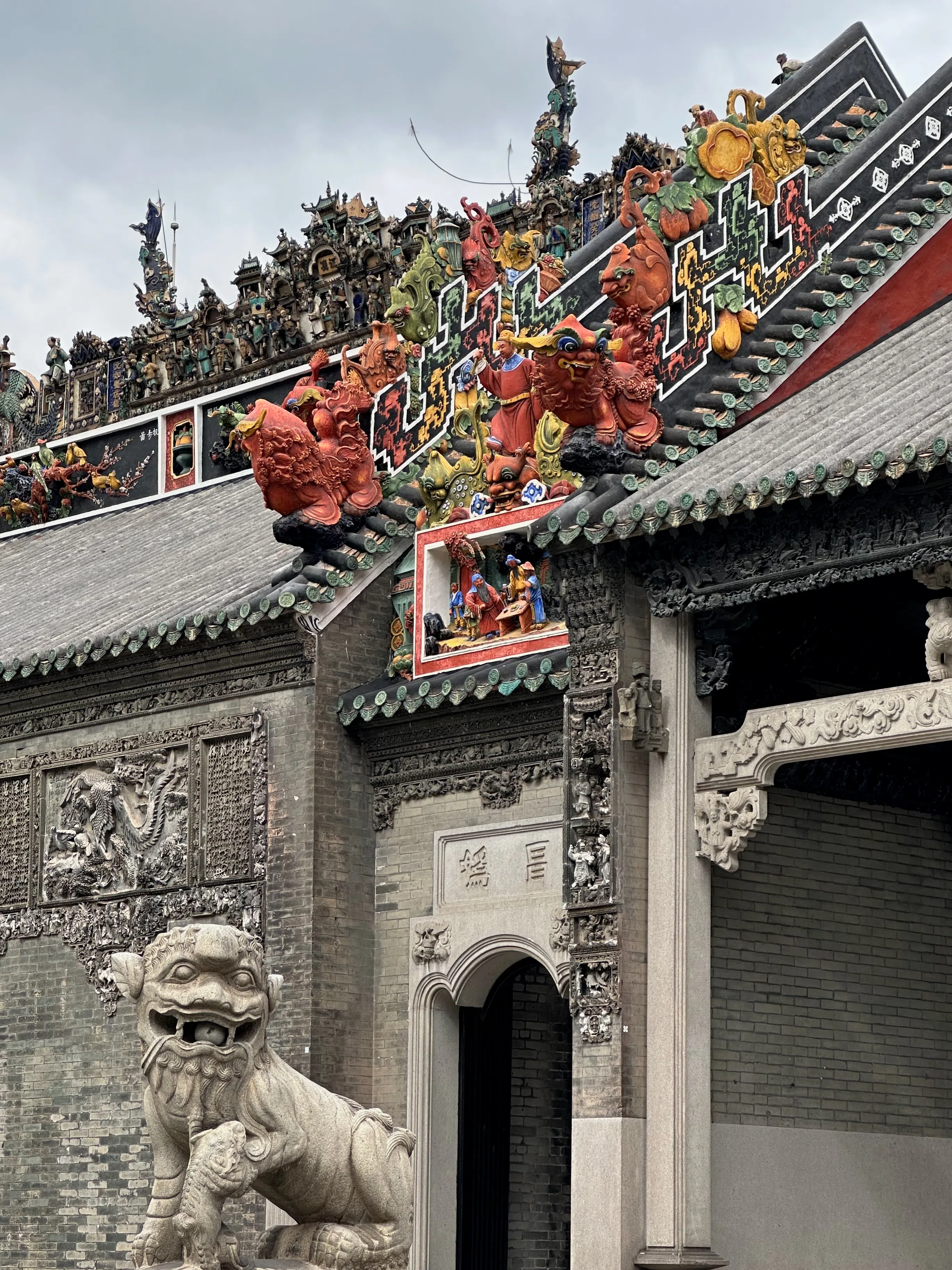 Elaborate roof carvings at the Chen Academy.