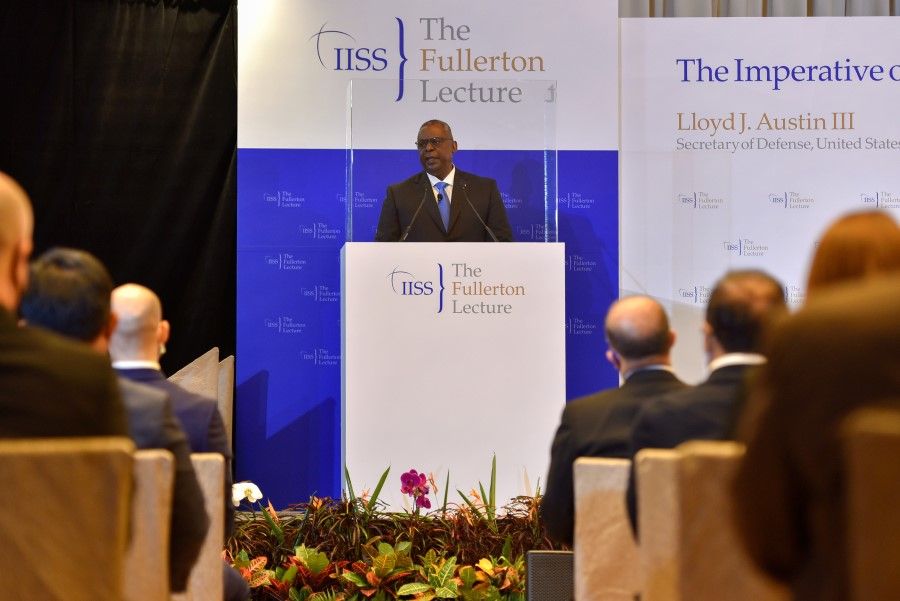 US Defence Secretary Lloyd Austin speaks at the IISS Fullerton Lecture in Singapore, 27 July 2021. (Caroline Chia/Reuters)