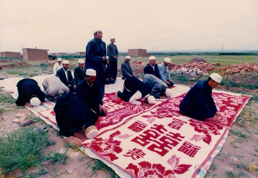 A Hui village in Ningxia, 2000.