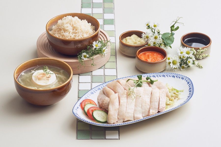 Mandarin Chicken Rice, a signature dish of Chatterbox. (Chatterbox)