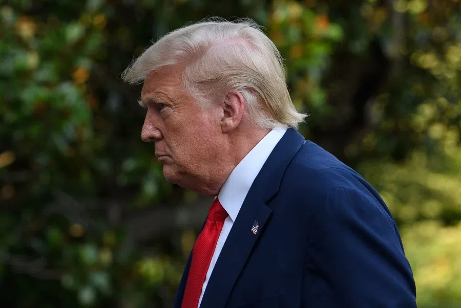 US President Donald Trump returns to the White House in Washington, DC, 15 July 2020, after a trip to Atlanta. (Nicholas Kamm/AFP)