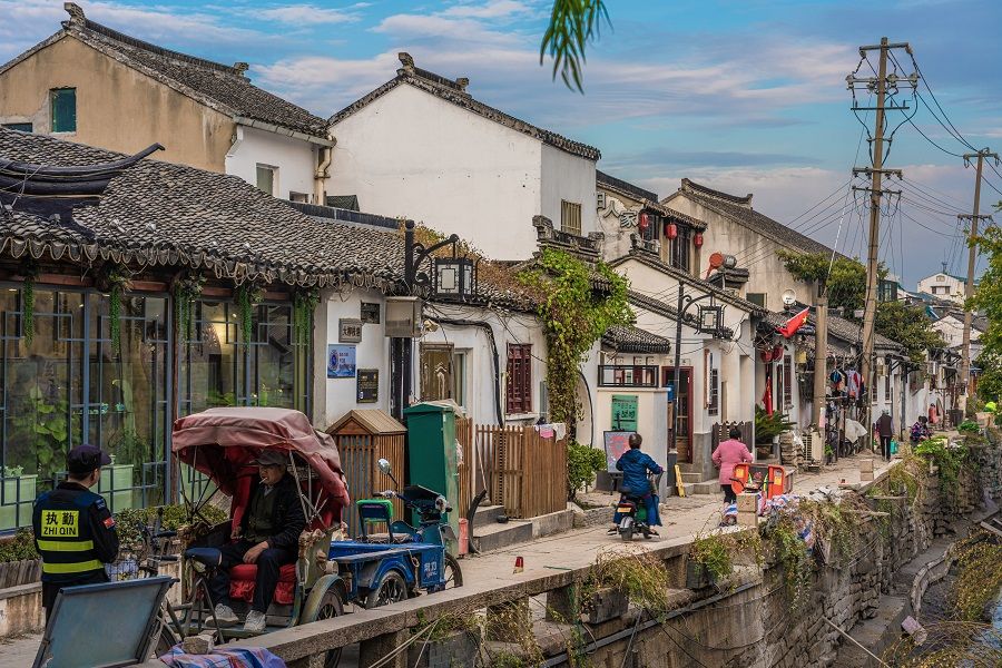 Traditional buildings on Pingjiang Road, Suzhou, China. (iStock)
