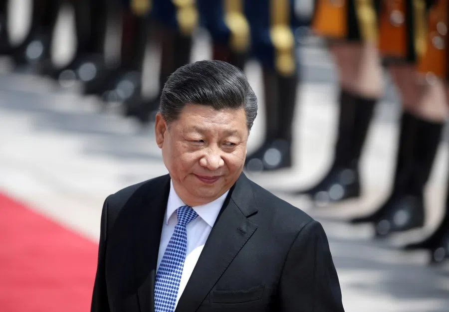 Chinese President Xi Jinping attends a welcoming ceremony for Greek President Prokopis Pavlopoulos outside the Great Hall of the People, in Beijing, China, 14 May 2019. (Jason Lee/Reuters)