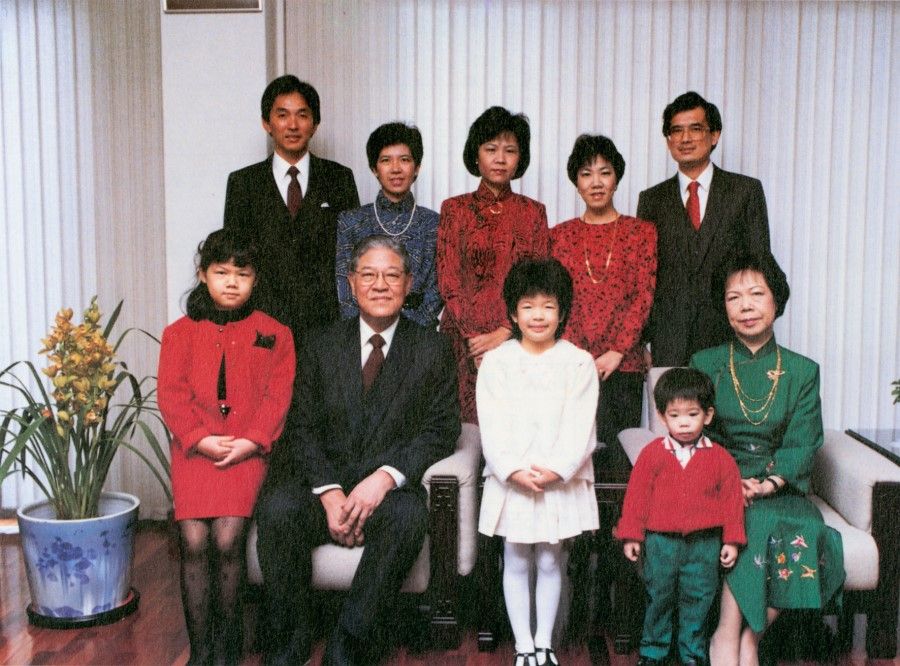 A family photo from 1988, after Lee Teng-hui became president.