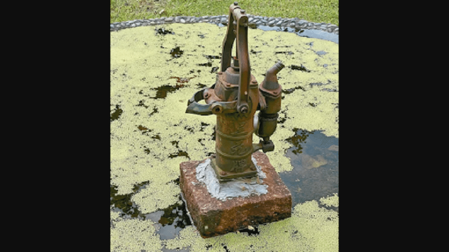 An old well pump. (Photo provided by Chiang Hsun)