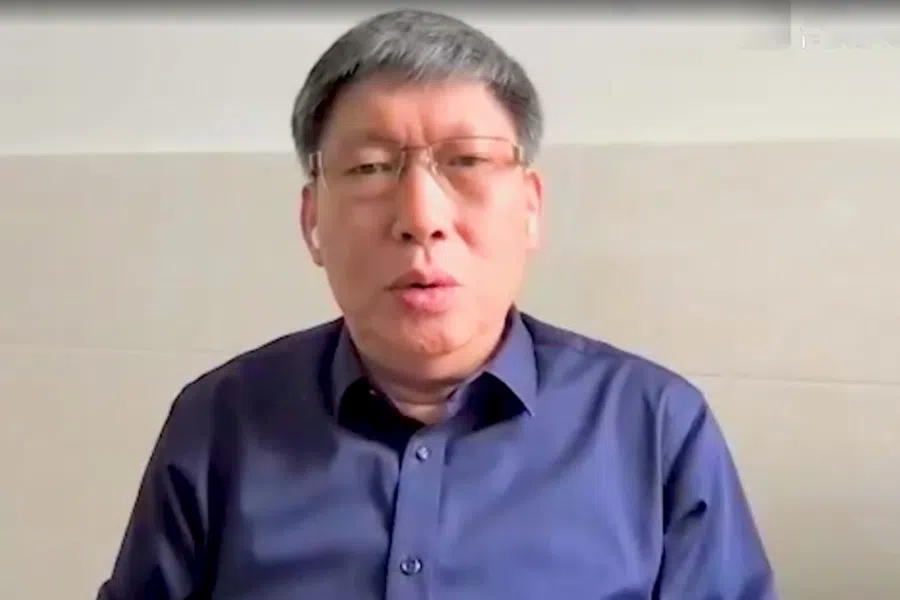 A screen grab from the interview with Phoenix TV featuring Guan Yi. (Internet)