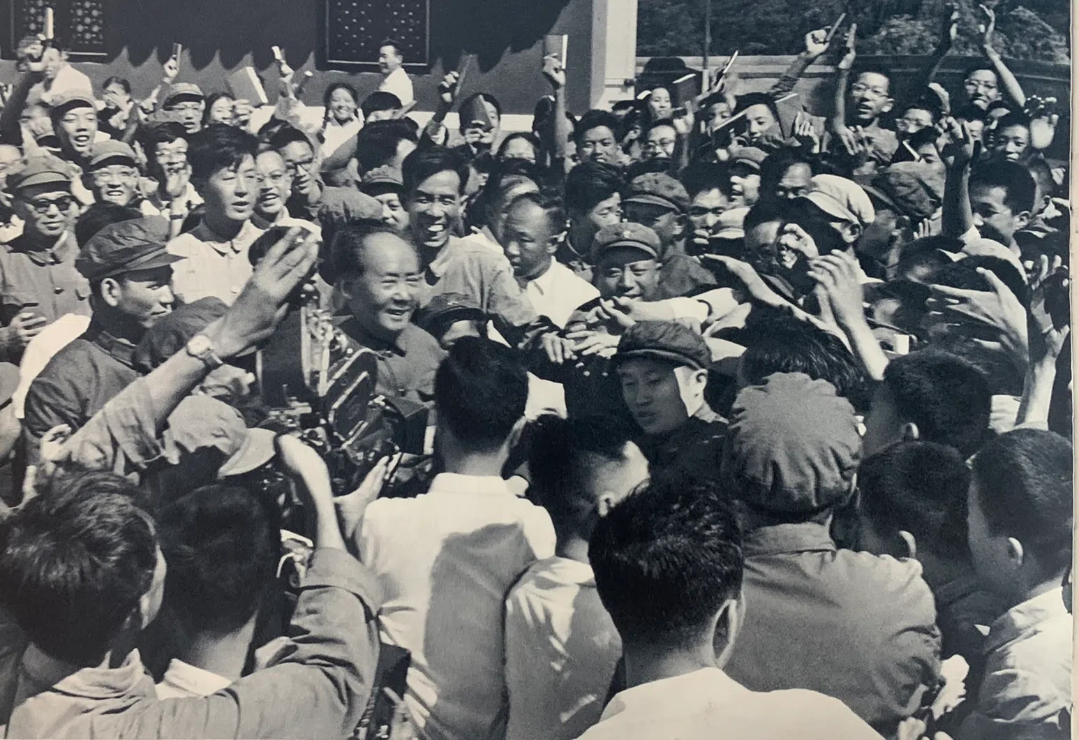 Mao greeting the crowds in Tiananmen Square, 1966.