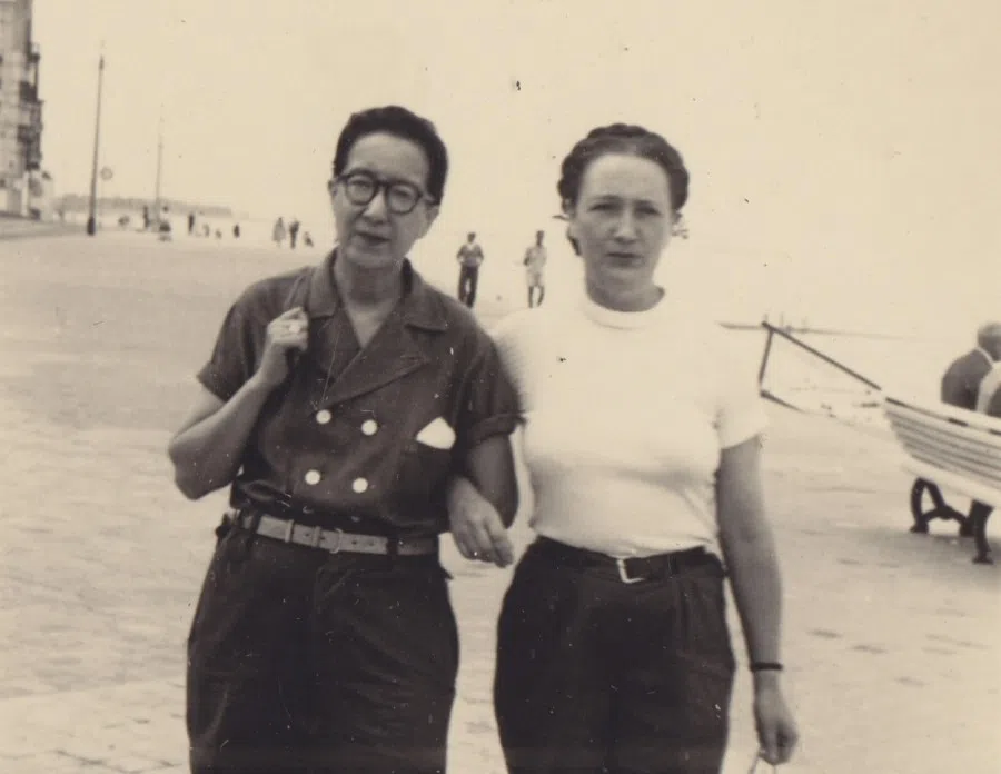 Nadine (left) and Nelly. (Documentary Nelly & Nadine)