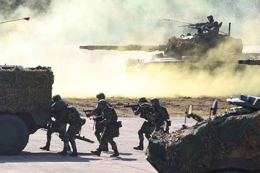 Soldiers take part in a drill in a military base ahead of the Lunar New Year in Hsinchu, Taiwan, 19 January 2021. (Ann Wang/Reuters)