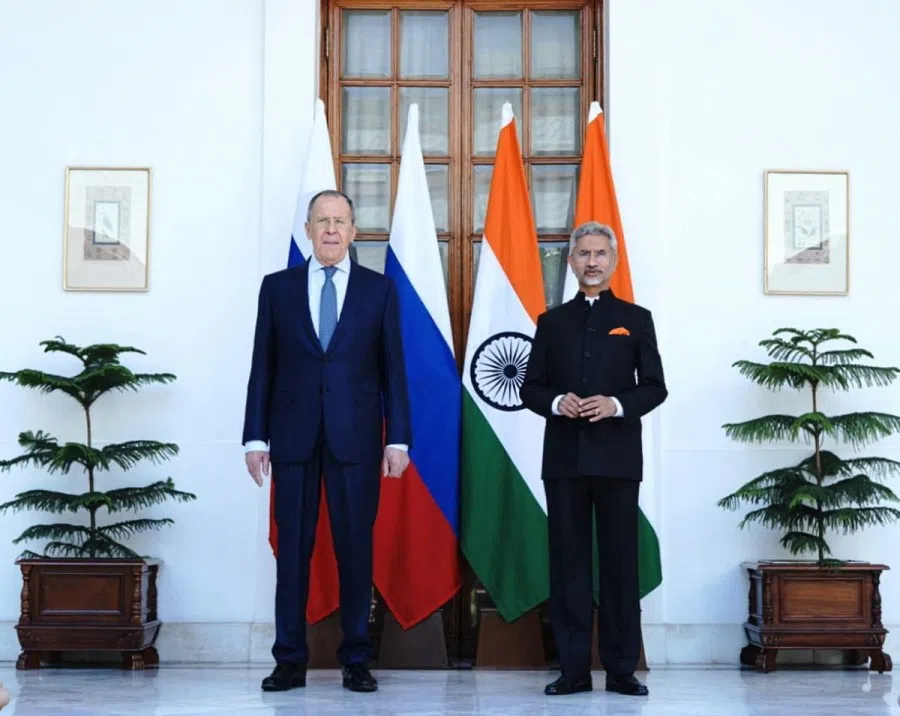 India’s Foreign Minister Subrahmanyam Jaishankar and his Russian counterpart Sergey Lavrov are seen before their meeting in New Delhi, India, 1 April 2022. (@DrSJaishankar/Twitter/Handout via Reuters)