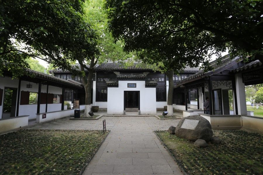 Donglin Academy in Wuxi, 2015. (Wikimedia)
