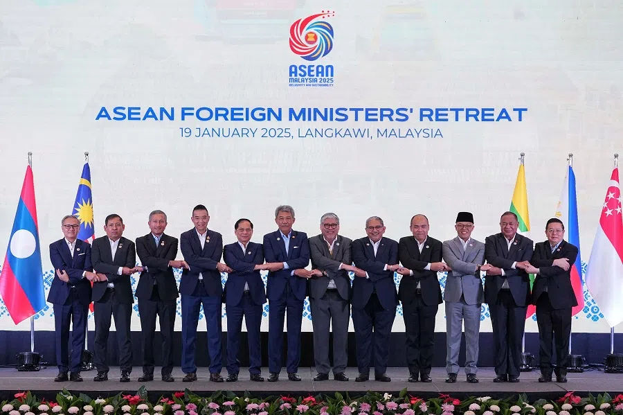 ASEAN leaders pose for a group photo during the ASEAN Foreign Ministers’ Retreat (AMM) in Langkawi Island, Malaysia, 19 January 2025. (Azneal Ishak/via Reuters)