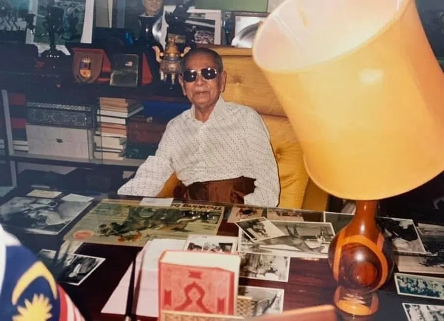Interviewing Malaysia’s founding father Tunku Abdul Rahman, discussing the separation of Singapore and Malaysia, as well as his views of Lee Kuan Yew, 1987.