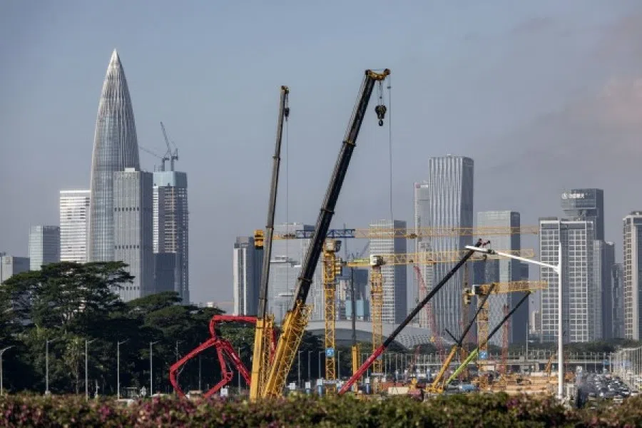 A construction site in Shenzhen, China, 19 November 2022. (Qilai Shen/Bloomberg)