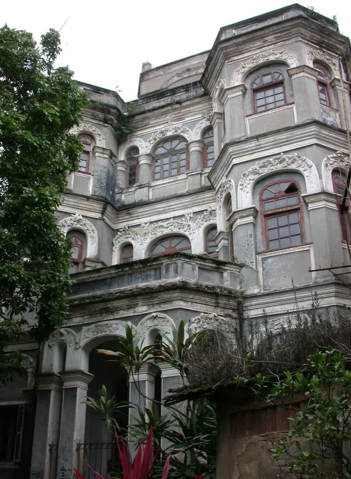 The octagonal-shaped block in the Banqiao Lin family compound.