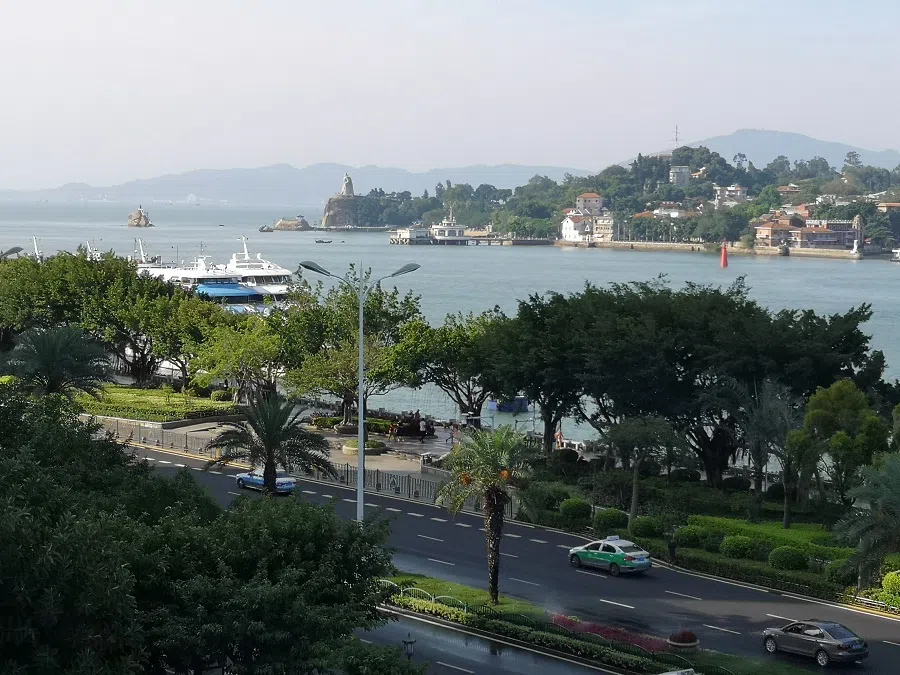 The view from the balcony overlooks Lujiang and Gulangyu.