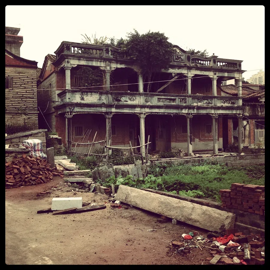 Luoyang, Fujian, China.