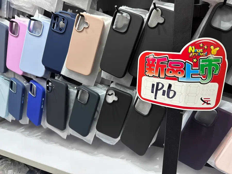 Amid low pre-order volumes, manufacturers are cutting down production, leading to fewer options for mobile accessories on the market compared with previous years. (Daryl Lim/SPH Media)