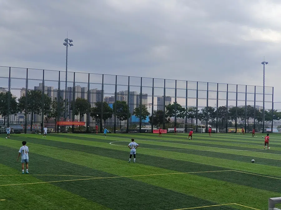 A shot of the Meizhou Hakka youth team practising. (SPH Media)