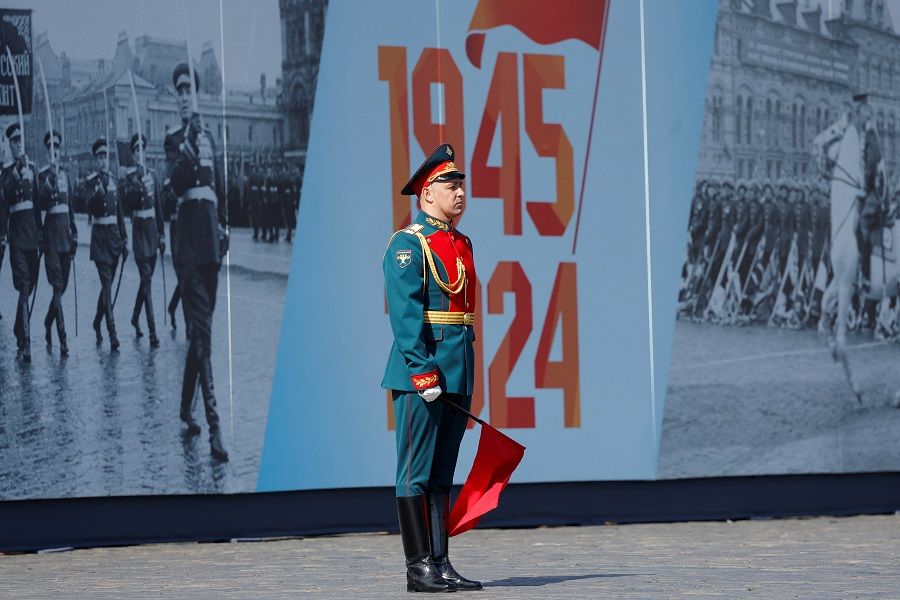 A Russian honour guard takes part in a rehearsal for a military parade, which marks the anniversary of the victory over Nazi Germany in World War Two, in Red Square in central Moscow, Russia, on 5 May 2024. (Maxim Shemetov/Reuters)