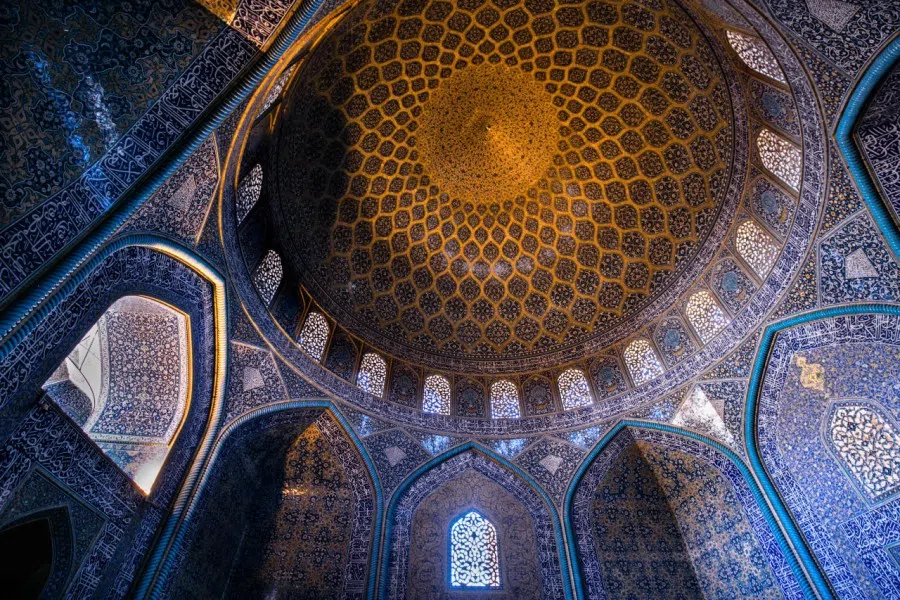 Sheikh Lotfollah Mosque in Isfahan.