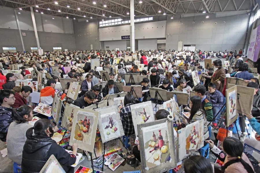 Candidates take an entrance exam for an art school in Xi'an, China, 2017. (Twitter/@MuseumViews)