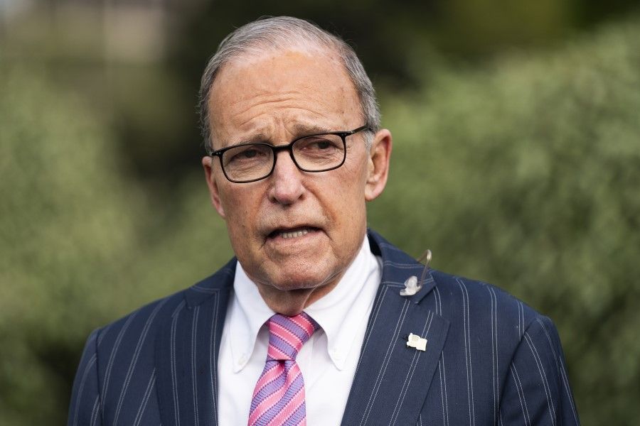 Larry Kudlow, director of the US National Economic Council, speaks to members of the media at the White House in Washington DC, April 7, 2020. (Jim Lo Scalzo/EPA/Bloomberg)