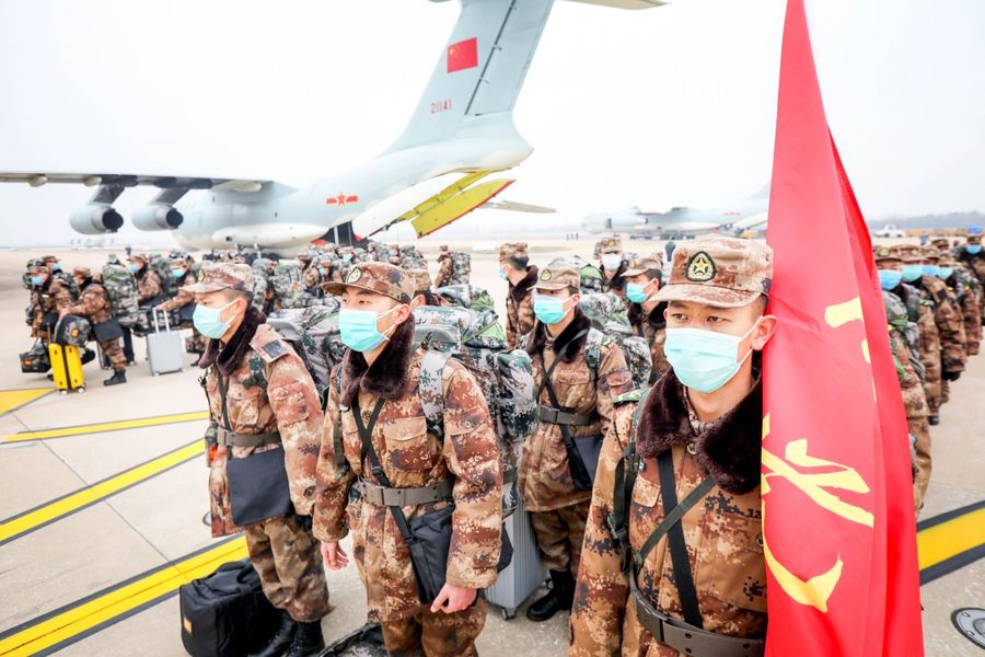 On 2 Feb, the China Air Force deployed eight transportation planes to fly 795 medical staff, as well as 58 tonnes of medical resources, to Wuhan. (CNS)