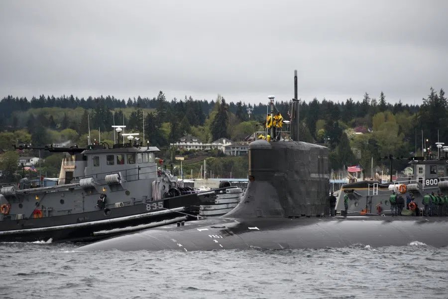 Sailors assigned to the submarine USS Connecticut (SSN 22) return home to Naval Base Kitsap-Bremerton, April 2017. (US Navy/flickr)