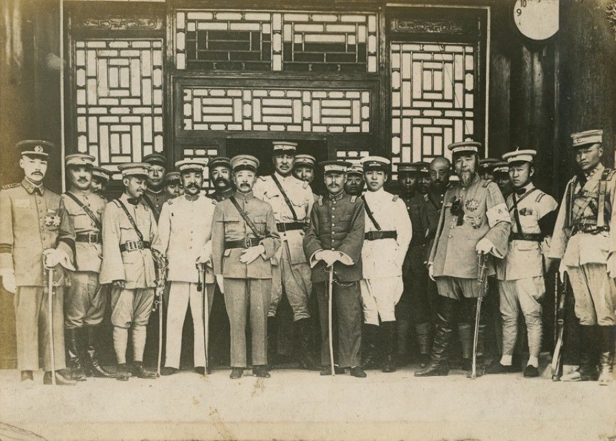 Zhang Zongchang (centre, with sword) and Chang Hsueh-liang (beside him, in white) in a group photo of the Beiyang army, 1926.