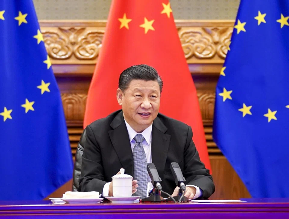 Chinese President Xi Jinping held a video call with European Commission President Ursula von der Leyen, European Council President Charles Michel, German Chancellor Angela Merkel, and French President Emmanuel Macron, 30 December 2020. (Xinhua)