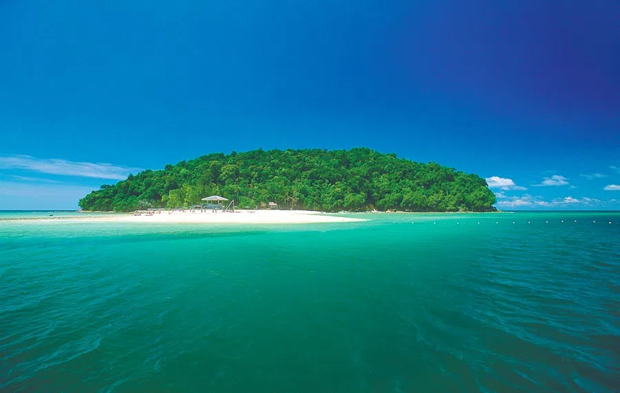 Pulau Sipadan is located in the Celebes Sea off the east coast of Sabah, East Malaysia. (Tourism Malaysia)