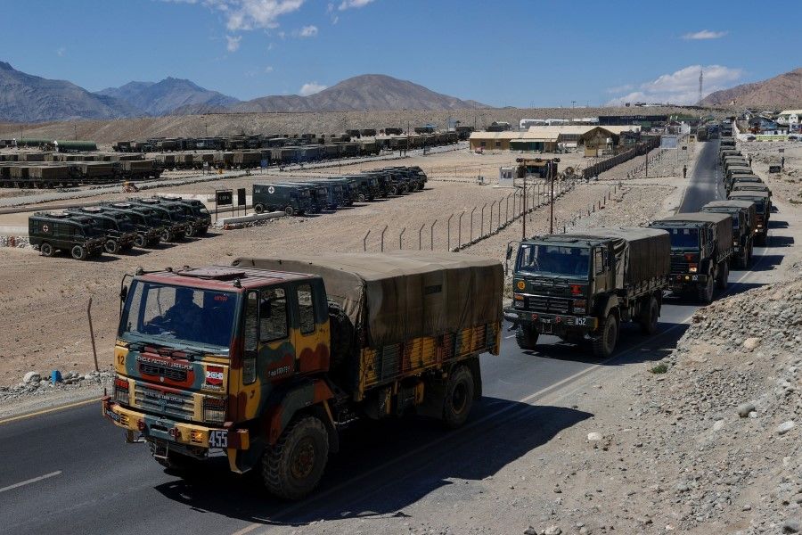 Military trucks carrying supplies move towards forward areas in the Ladakh region, 15 September 2020. (Danish Siddiqui/REUTERS)