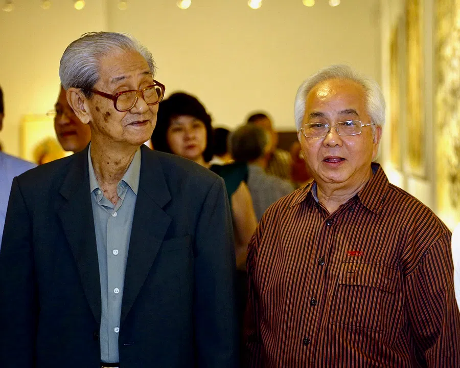 Lim Tze Peng with his collector friend, Ong Teng Huat (right).