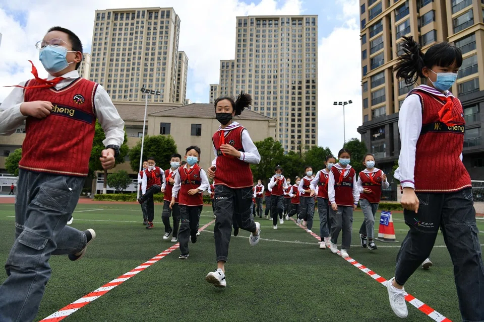 Students take part in an evacuation drill in a primary school in Kunming, Yunnan province, China, 11 May 2022. (CNS)