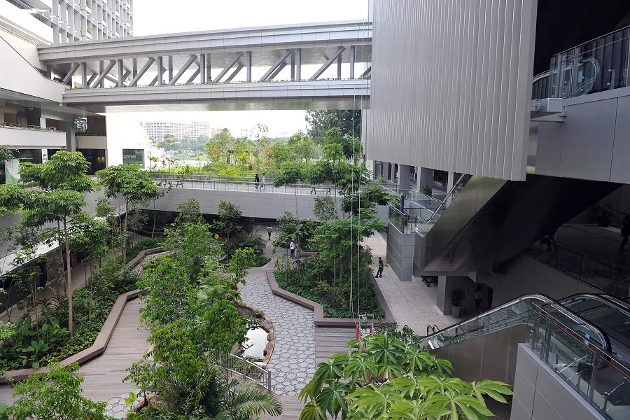 Interior of Khoo Teck Puat Hospital designed by RMJM and CPG. (SPH)