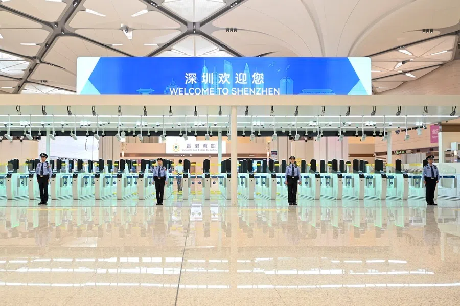 The new Huanggang Port opened on 12 October at 6.30 am.