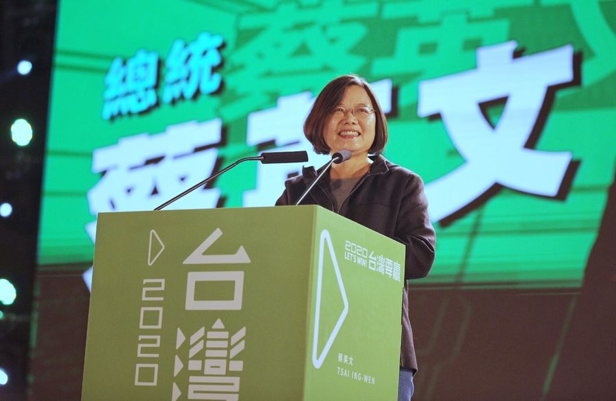 Tsai Ing-wen has introduced various reforms that are popular among young people in Taiwan. (Democratic Progressive Party)