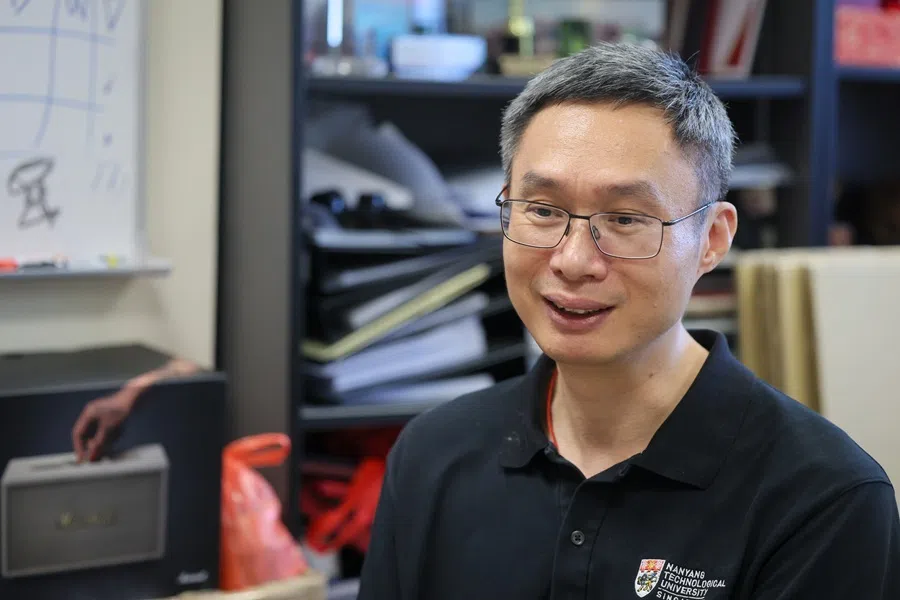 Chen firmly believes that universities are irreplaceable as a place to inspire students.