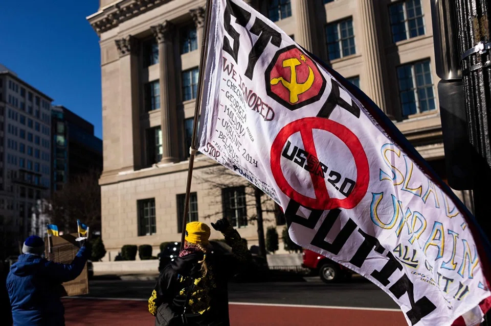 Pro-Ukrainian activists demonstrate in front of the White House in Washington, DC, on 2 March 2025, two days following Ukrainian President Volodymyr Zelenskyy and President Donald Trump’s clash in the Oval Office over the war with Russia. (Tierney L. Cross/AFP)