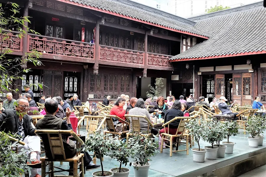 The tea hall in Daci Temple. (Internet)