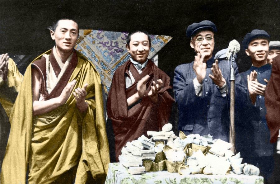 The Dalai Lama and Panchen Lama with General Zhang Jingwu of the Chinese central government, 1955.
