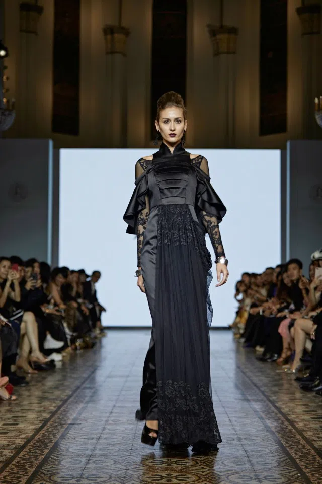Ji Wenbo Showcase, LOTI International Fashion Festival, Singapore, 2017.