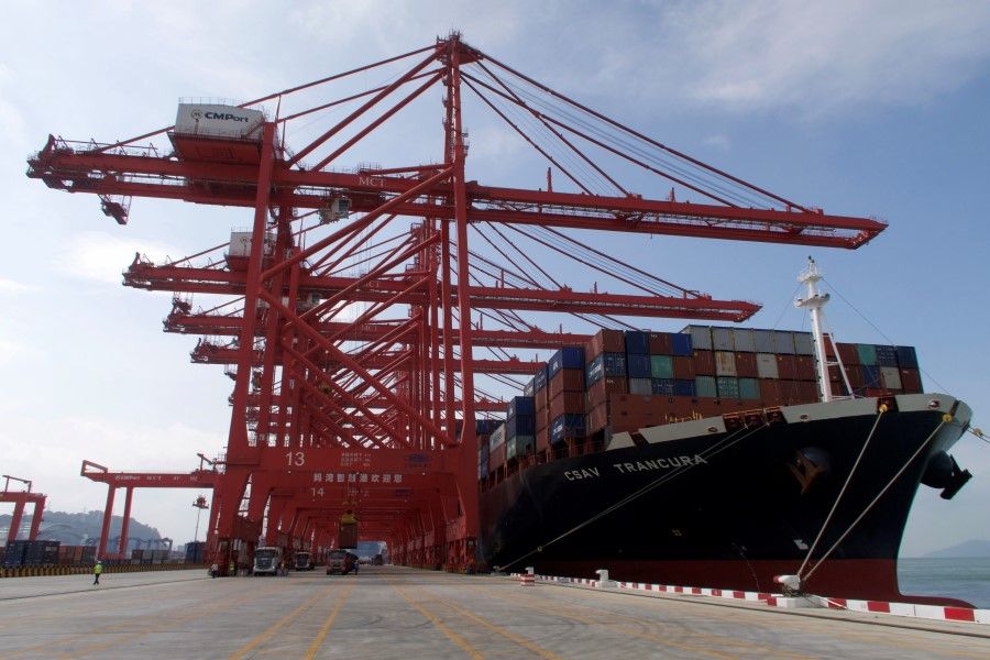 A container ship is seen during a government-organized media tour to Mawan Smart Port at Qianhai Shekou Free Trade Zone in Shenzhen, Guangdong province, 27 September 2020. (David Kirton/REUTERS)