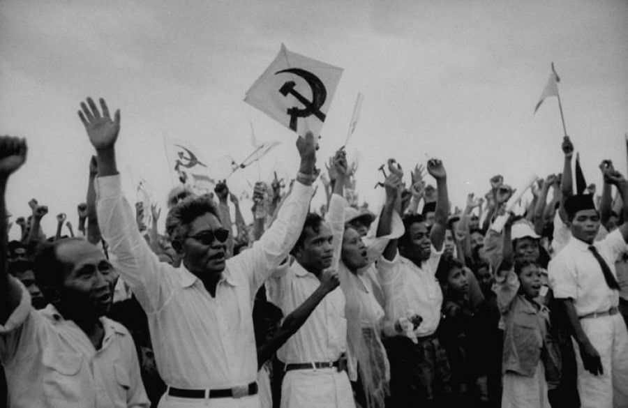 PKI supporters rallying during the 1955 general-election campaign. (Wikimedia)